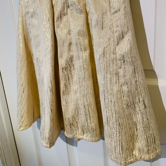 Golden shiny dress 💎🌹 size S - Picture 13 of 14